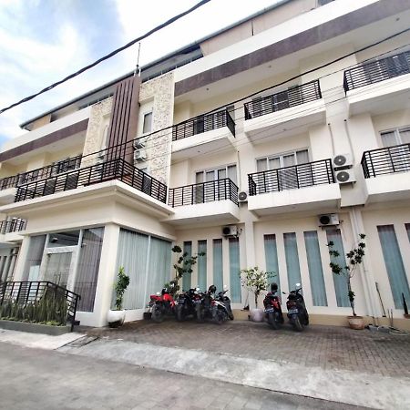 Ultimate Residence Bali Denpasar Exteriör bild