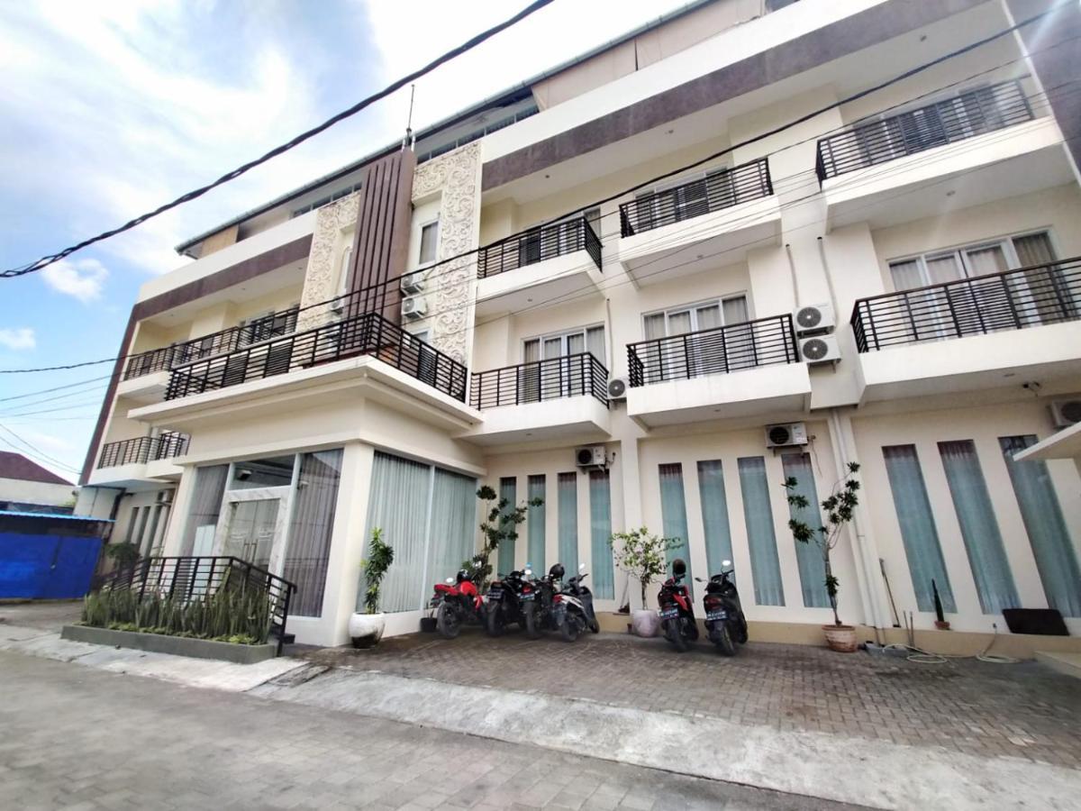 Ultimate Residence Bali Denpasar Exteriör bild